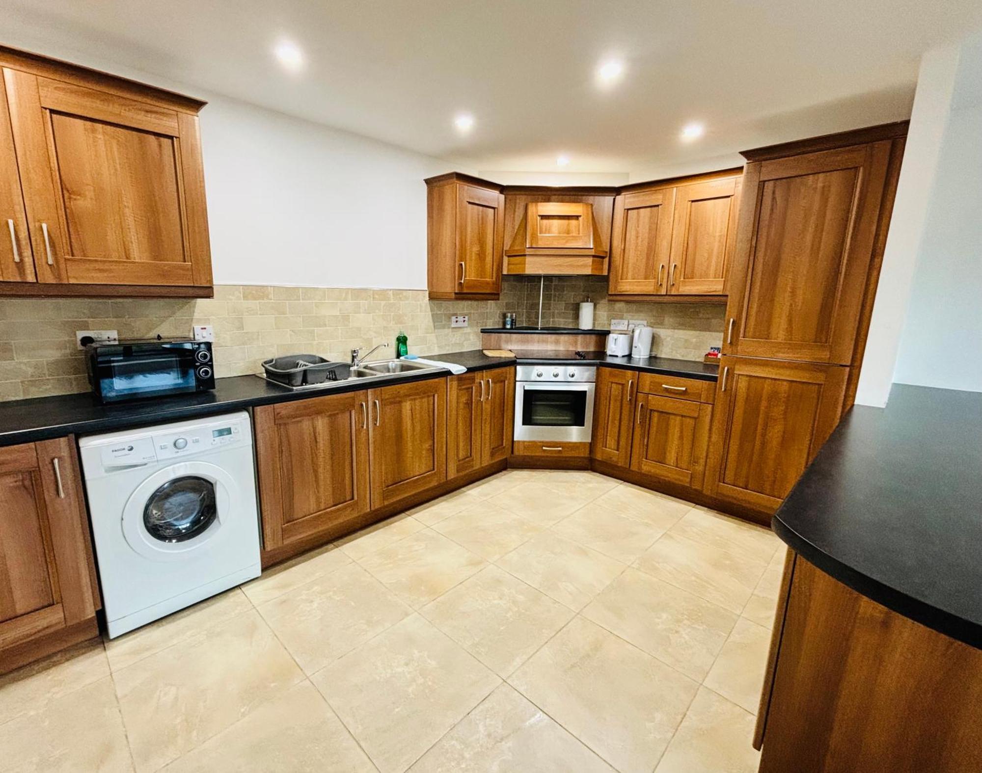 Port House Letterkenny Wild Atlantic Apartments エクステリア 写真